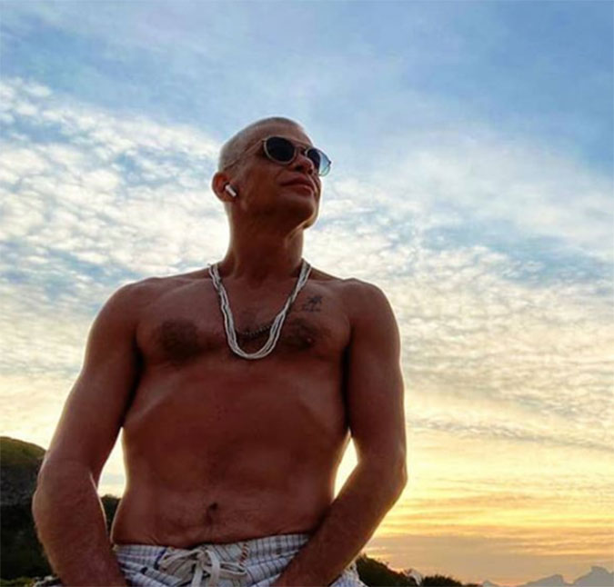 Após perder 27 quilos, Fábio Assunção posta foto sem camisa e recebe elogios de internautas, veja!