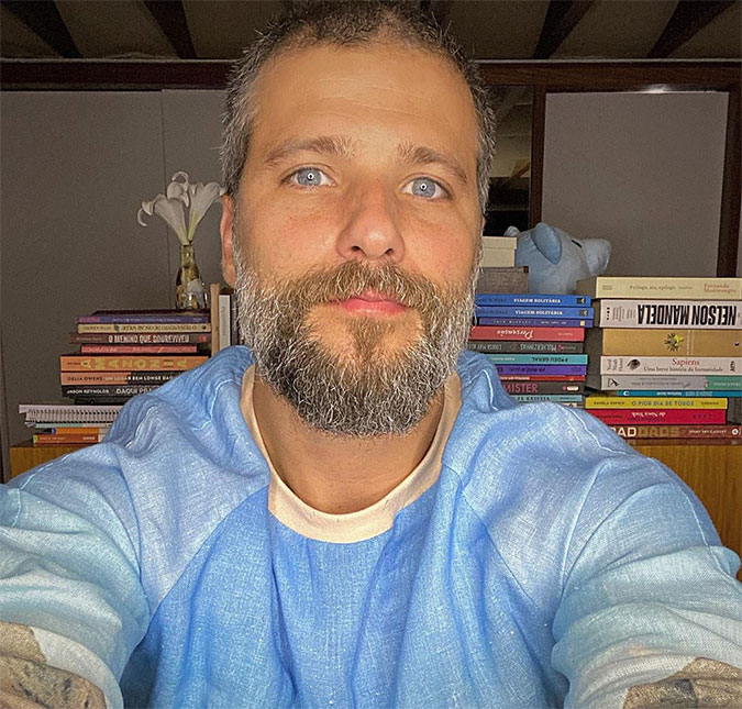 Boninho diz que o próximo <I>Big Brother Brasil</I> será <I>o maior</I> e Bruno Gagliasso ironiza: <I>Nem ligo para esse programa...</I>