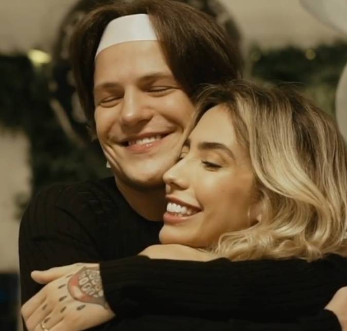 Gabi Brandt faz chá revelação e descobre que terá mais um menino!