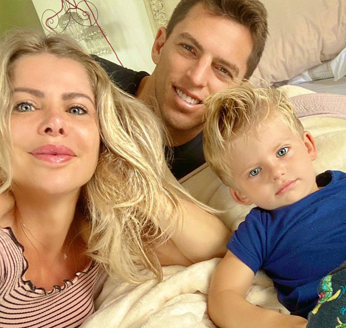 Karina Bacchi fala sobre tentativas de fertilização: <i>Já perdi as contas</i>