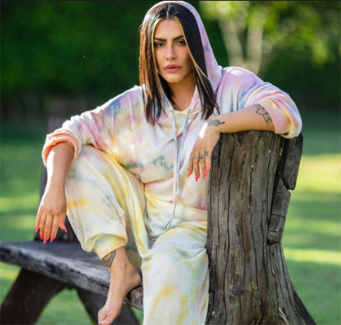 Cleo revela que paquera na quarentena e entrega lista de famosos com quem ficaria, saiba!