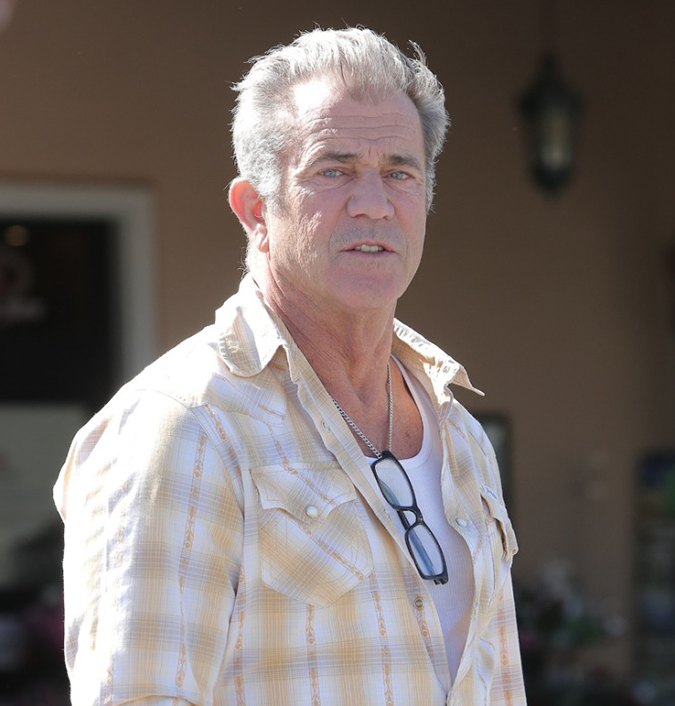 Mel Gibson teve coronavírus e ficou uma semana internado em hospital, diz jornal