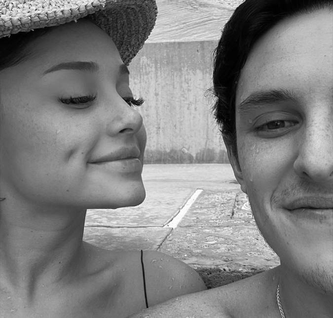 Ariana Grande se declara no aniversário do namorado: <I>Melhor parte de todos os dias</i>