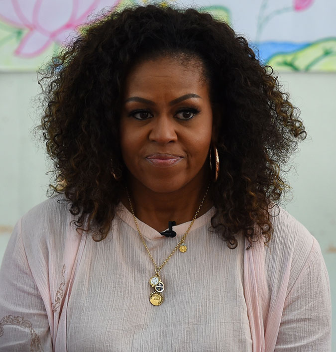 Após revelar que está com depressão, Michelle Obama tranquiliza seguidores: <I>Vocês não precisam se preocupar</I>