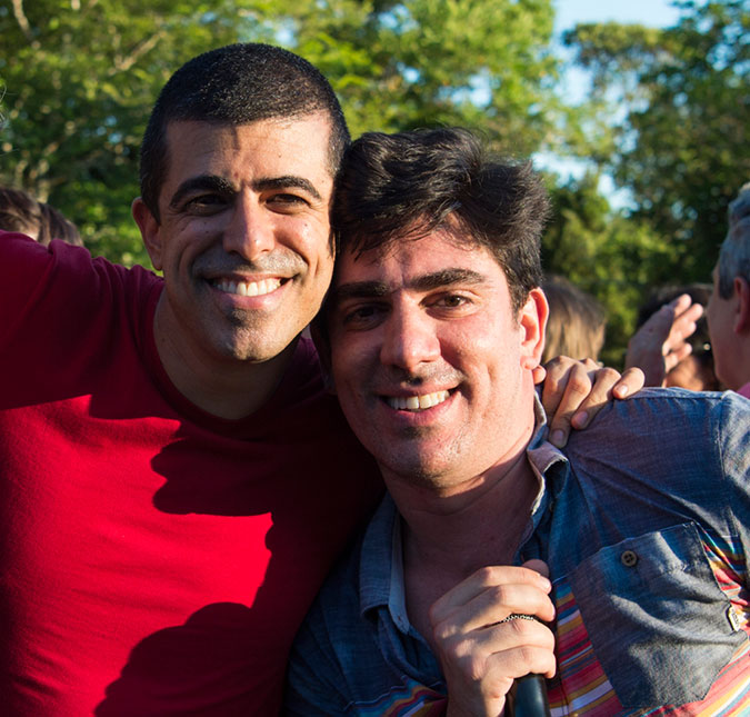 Marcelo Adnet fala sobre acusações de assédio de Marcius Melhem: <i>- Não sou juiz desse caso para bater o martelo sobre o que aconteceu ou não</i>