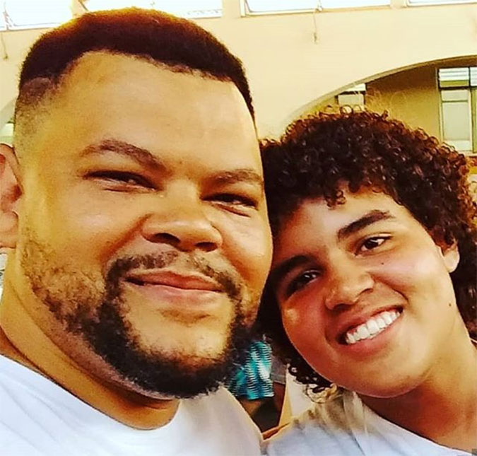 Babu Santana revela que o filho já levou bronca por usar batom: - <I>Era apenas uma tintura</I>