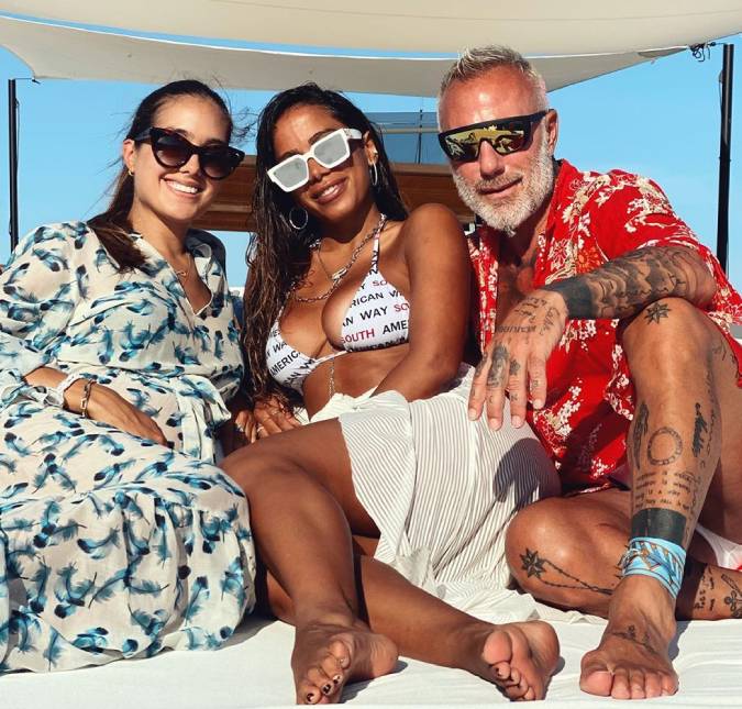 Anitta se despede de Gianluca Viacchi, italiano milionário e <i>sugar daddy</i>, enquanto Gui Araújo fala sobre a ex: <i>- Lógico que eu voltaria com ela</i>