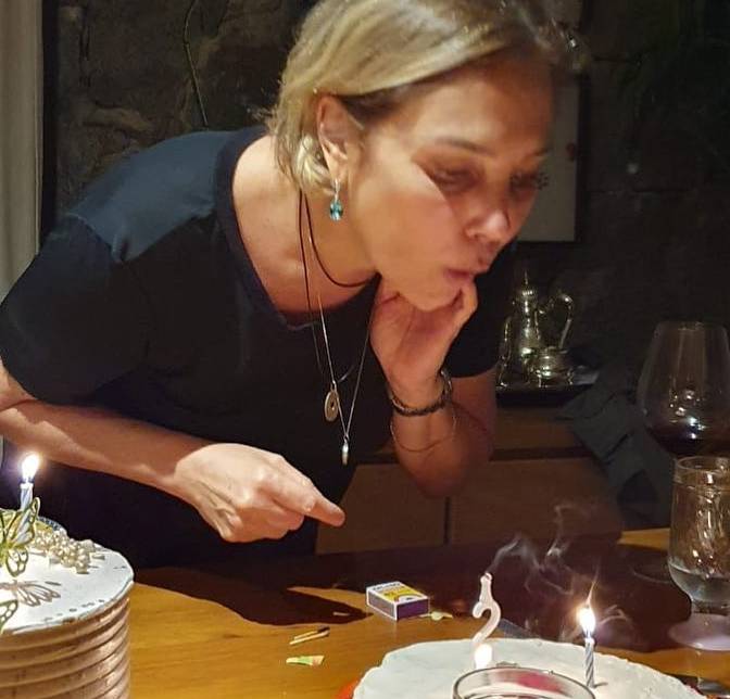 Heloisa Périssé comemora aniversário e cura do câncer: <I>Esse ano consegui soprar as velinhas</i>