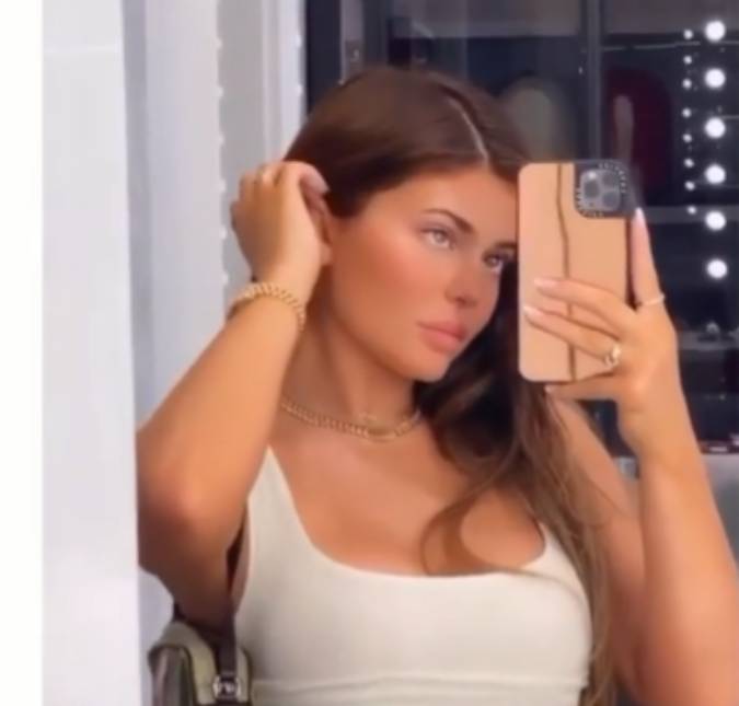 Kylie Jenner apaga <i>post</i> após ser acusada de usar <i>Photoshop</i>; assista ao vídeo!