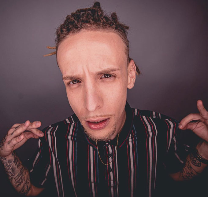 Pedro Qualy, <i>rapper</i> do grupo <i>Haikaiss</i>, sofre convulsão durante <i>live</i> e terá que passar por cirurgia