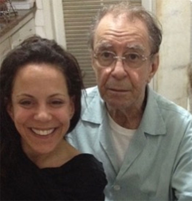Bebel Gilberto fala pela primeira vez sobre interdição do pai, João Gilberto: <I>As pessoas que diziam estar cuidando dele, não estavam</I>