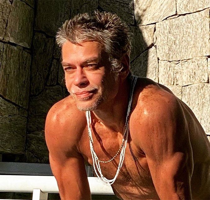 Fábio Assunção exibe boa forma e brinca: <i>Vai sem legenda mesmo</i>