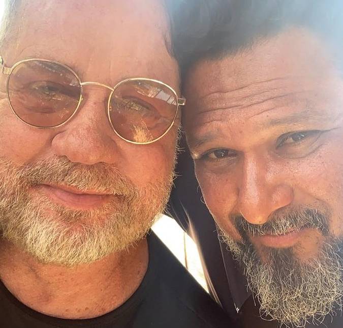 Luiz Fernando Guimarães e marido iniciam processo para adotar criança!