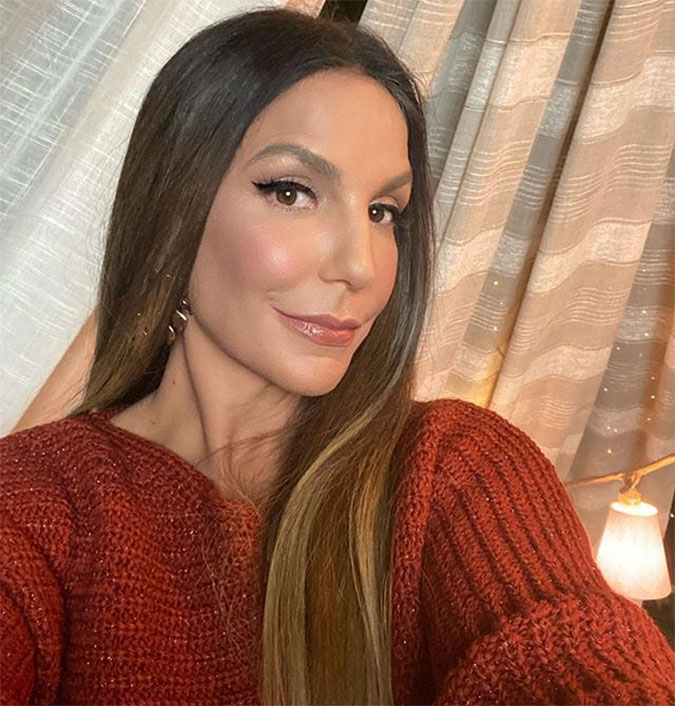 Ivete Sangalo diz que vai fazer bazar de peças grifadas: <I>Tanta roupa dentro de casa</i>