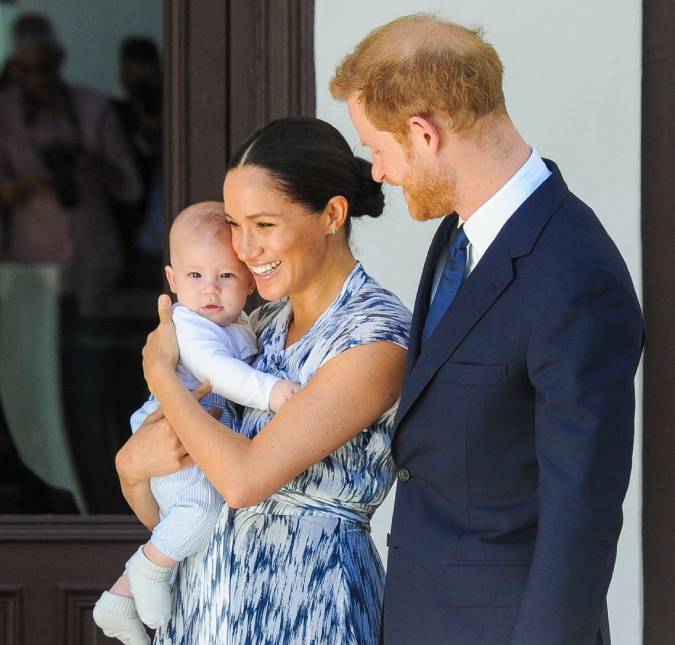 Filho de príncipe Harry e Meghan Markle adora <i>invadir</i> as reuniões que os pais fazem por vídeo!