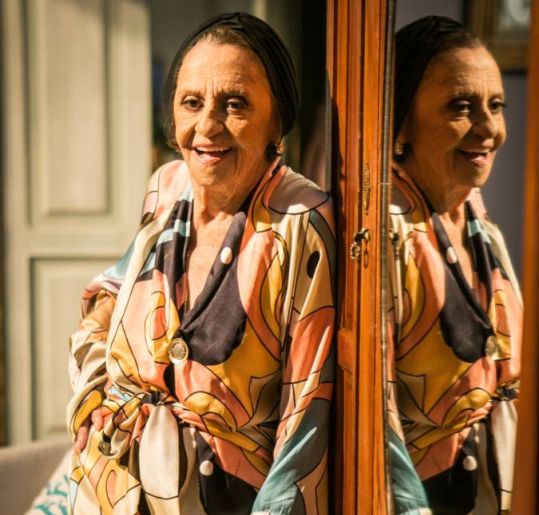 Laura Cardoso Faz 93 Anos De Idade E Dispara Nao Vou Parar Nunca Aposentadoria E Um Horror Estrelando