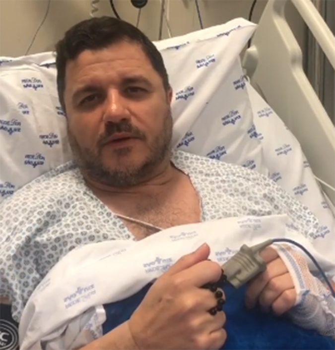 Maurício Manieri manda recado do hospital: <i>Bom demais estar vivo</i>