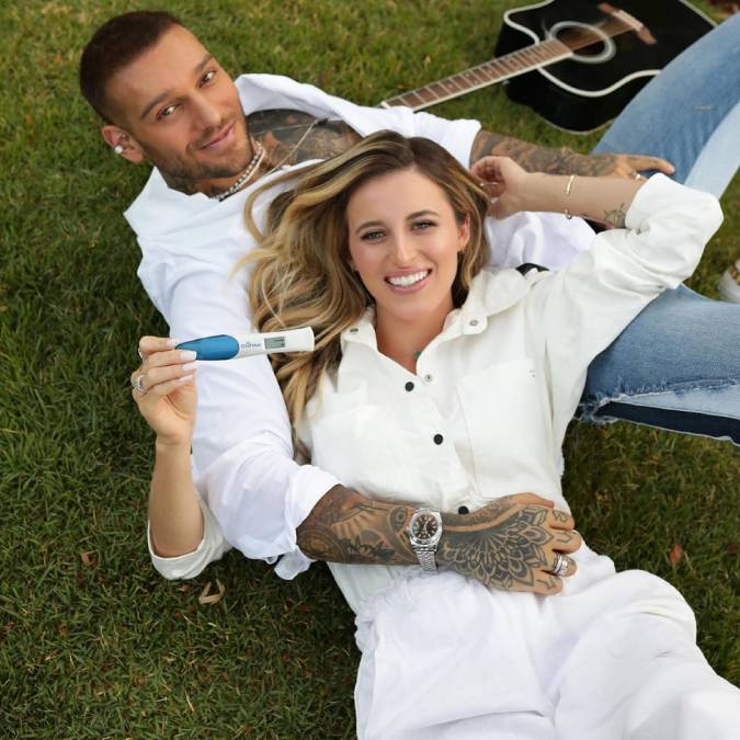 Lucas Lucco e Lorena Carvalho estão esperando primeiro filho