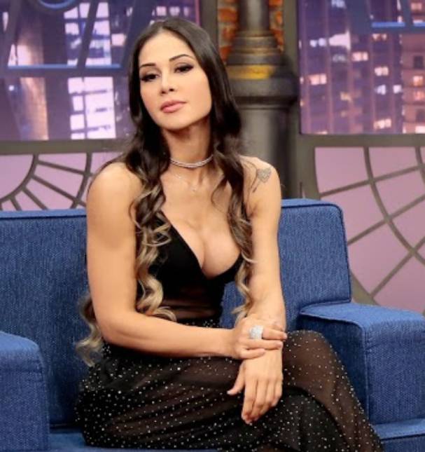 Mayra Cardi sobre mulheres com quem Arthur Aguiar a traiu: <I>Não fiquei com raiva de absolutamente nenhuma</i>
