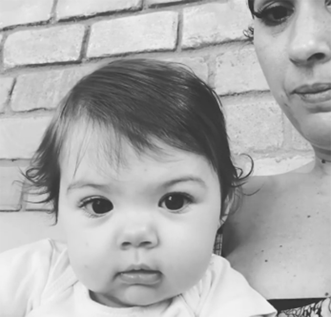 Tatá Werneck exibe a filha, Clara Maria, aprendendo a falar <i>vovó</i>. Veja!