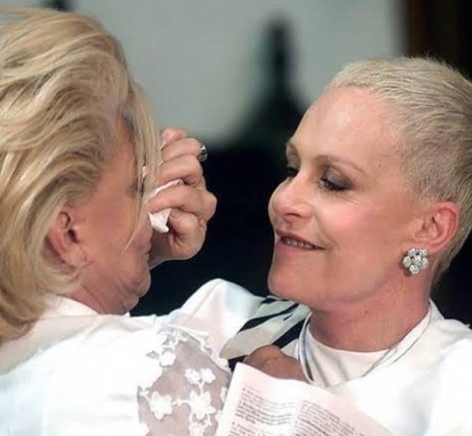Ana Maria Braga posta clique com Hebe Camargo - e nega rivalidade com Fátima Bernardes