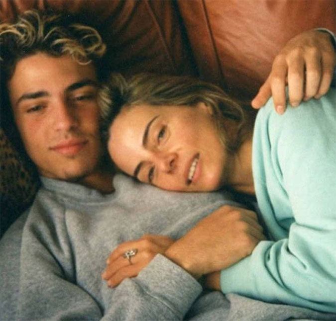 Bruna Lombardi publica foto com o filho, e internautas o confundem com marido da atriz: <I>Lindo casal</I>