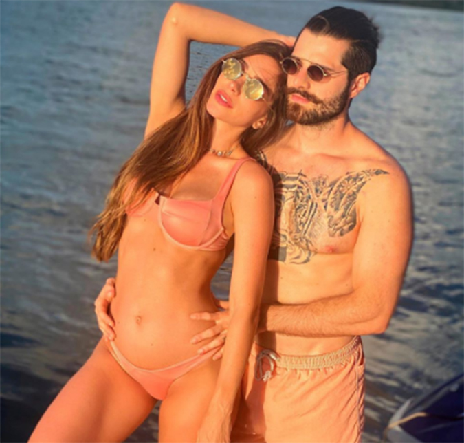 Alok e Romana Novais revelam nome da filha e DJ reage após comentário de internauta: <i>Nome da minha cachorra</i>