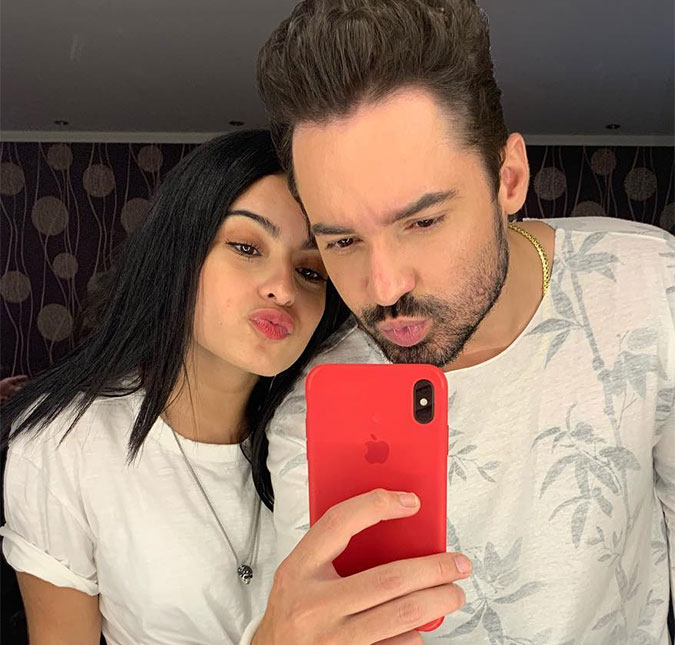Ex de Fernando Zor diz que filha do cantor não quer mais o dinheiro do pai - apesar de ter direito: <I>- Quer andar com as próprias pernas</I>