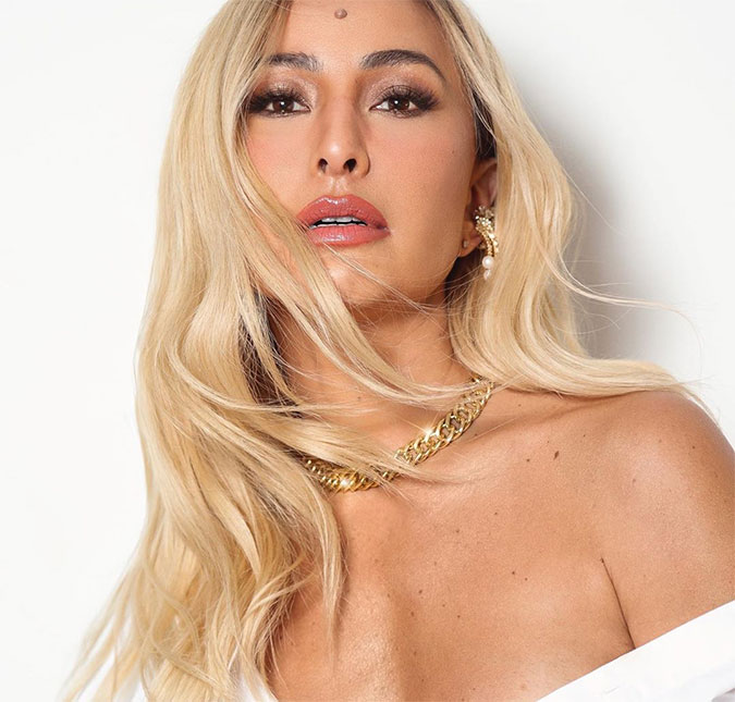Prestes a estrear como apresentadora em <I>reality</I> de relacionamentos, Sabrina Sato fala sobre futuro amoroso de Zoe: <I>- Não posso opinar opinar em quem ela vai namorar</I>