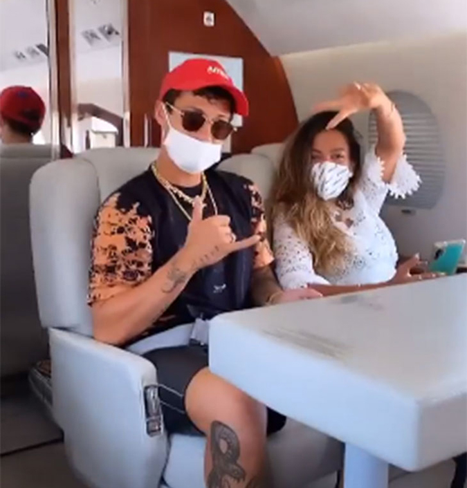 Anitta detalha <i>affair</i> com francês: <i>Melhor sexo da minha vida</i>