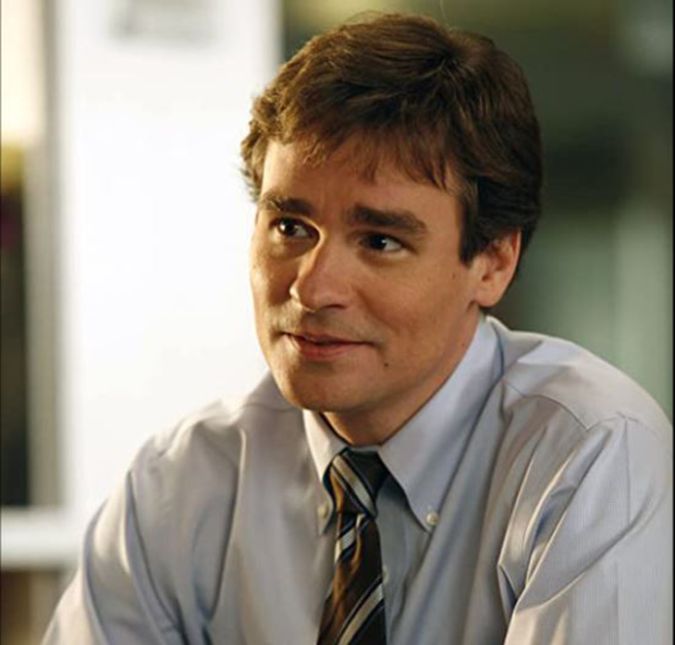 A lição que o Dr. James Wilson, personagem de Robert Sean Leonard nos ensinou é diretamente relacionada à amizade. Ao longo da série, vemos que Wilson é um dos únicos que consegue lidar com o difícil temperamento do renomado e rabugento médico, sendo seu melhor amigo e companheiro. Mesmo sabendo dos métodos duvidosos de House para chegar em resultados e, algumas vezes, sofrendo por conta do amigo, ele sempre esteve ao lado do médico - mesmo quando acabou entregando o amigo à polícia. House, apesar de algumas vezes fazer pouco caso da amizade de Wilson, acaba abrindo mão de muita coisa para ficar ao lado dele no final. Isso é que é amizade!