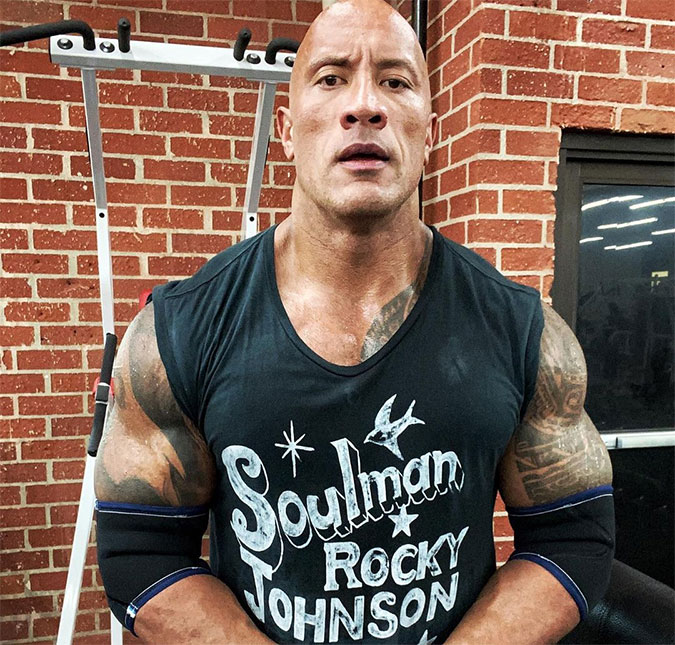 Dwayne Johnson, o The Rock, surpreende ao compartilhar retrato de infância