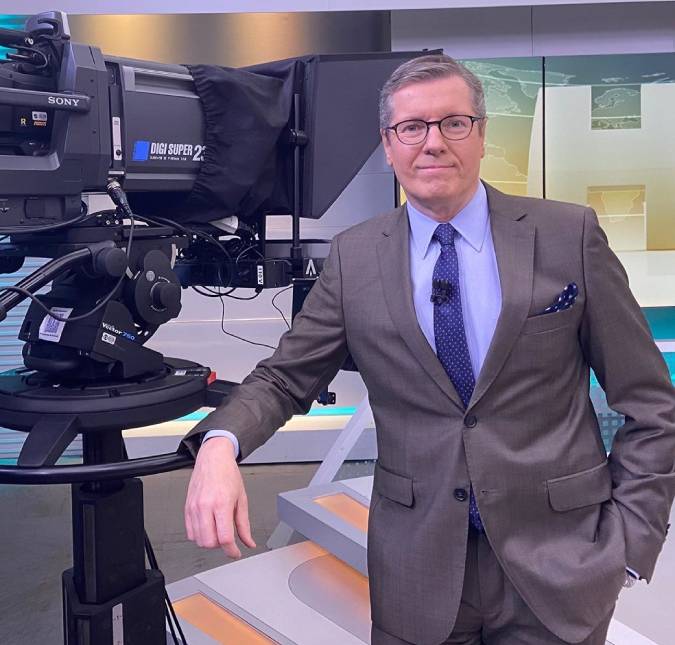 Márcio Gomes deixa a <i>TV Globo</i> e se torna âncora da <i>CNN Brasil</i>