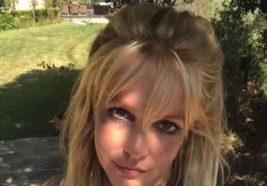 Em meio a briga na justiça com o pai, Britney Spears não vai se apresentar enquanto ele tiver a tutela