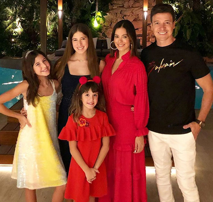 Rodrigo Faro celebra aniversário de 47 anos de idade em festa intimista com amigos, veja as fotos!