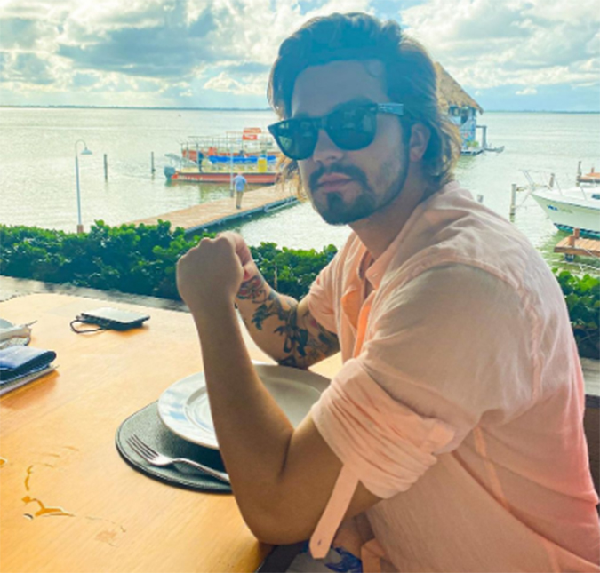 Após reclamação de fãs, Luan Santana posa no México e promete: <i>Vou tentar mostrar mais para vocês</i>