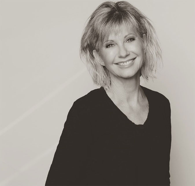 Estrela de <I>Grease - Nos Tempos da Brilhantina</I>, Olivia Newton-John diz que ter câncer é <I>um presente</I>; entenda!