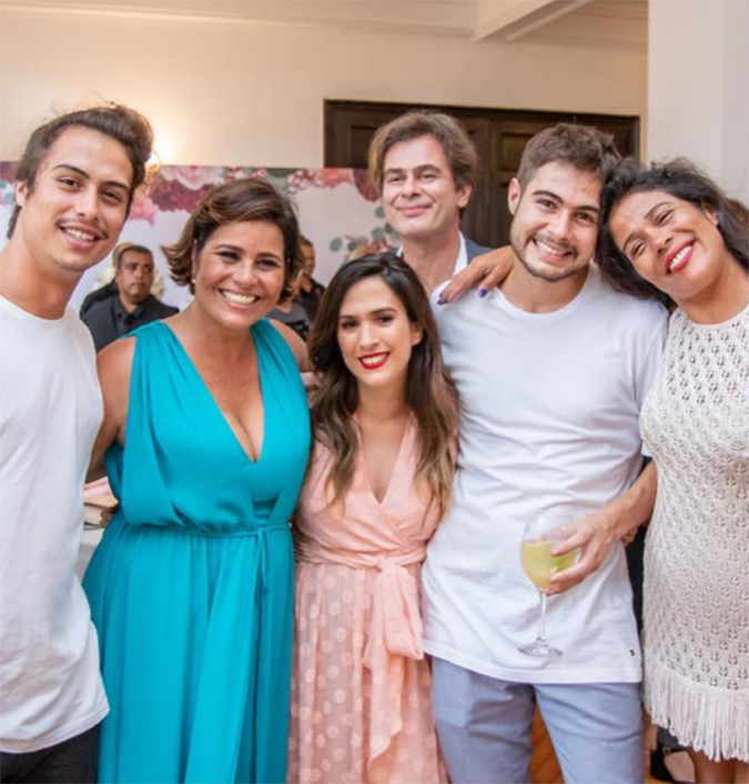 Tatá Werneck tenta selar a paz com a sogra para não prejudicar casamento com Rafa Vitti, diz jornal
