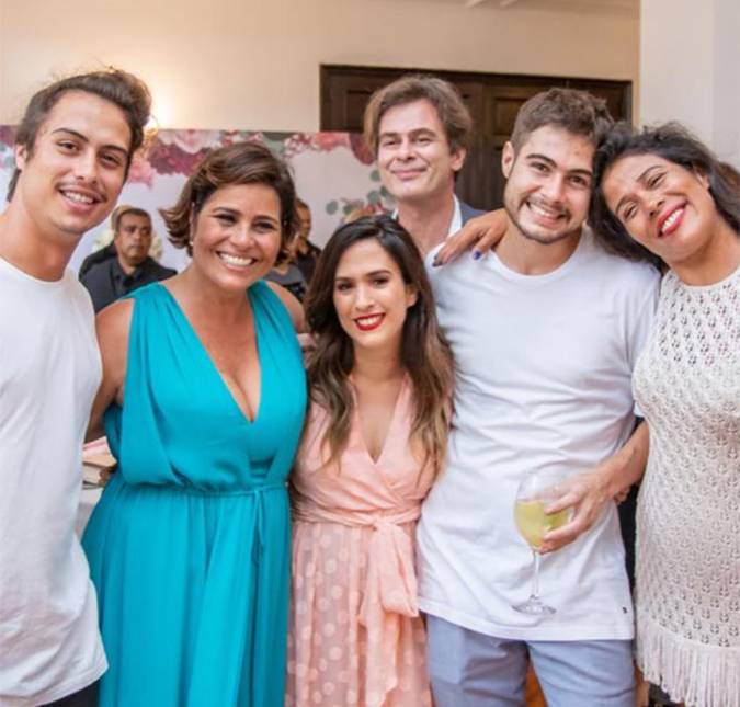 Após rumores de brigas com a sogra, Tatá Werneck desabafa: <i>Querem que minha relação acabe</i>