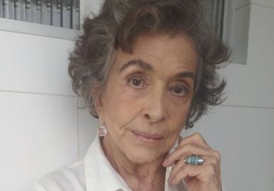 Betty Faria compartilha novo visual e divide as opiniões dos fãs, entenda!