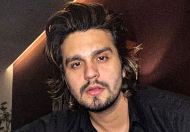 Luan Santana desabafa na <i>web</i>: <i>- Preciso que vocês entendam o momento em que estou vivendo</i>