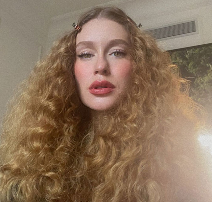 Marina Ruy Barbosa surpreende ao surgir com os cabelos encaracolados em seu <I>Instagram</i>