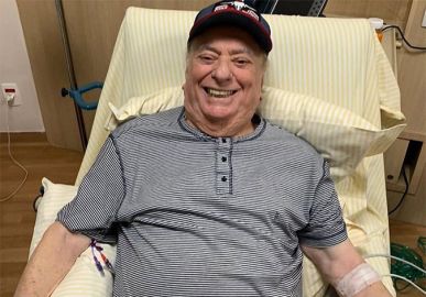 Raul Gil tem alta e está <I>superbem</I> após quadro de diverticulite; saiba mais!