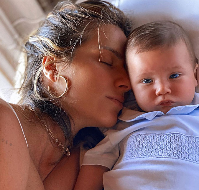 Giovanna Ewbank compartilha montagem de foto sua quando bebê e diz: <I>Achei o Zyan igual a mim nessa foto</I>