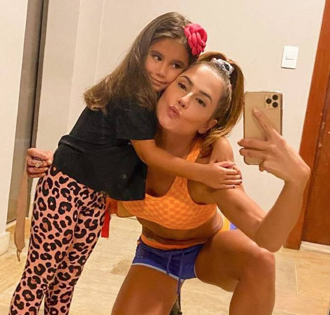 Maria Flor, filha de Deborah Secco, vai estrear como atriz ao lado da mãe em <i>Salve-se Quem Puder</i>; saiba os detalhes!