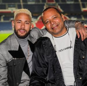 Neymar Jr. fala sobre relação com o pai durante documentário, diz jornal
