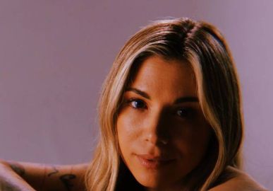 Christina Perri relata morte da filha recém-nascida: <i>Ela nasceu calada</i>