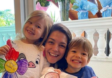 Thais Fersoza dá detalhe sobre relação com os filhos: <i>- Eu sou a que dá bronca</i>