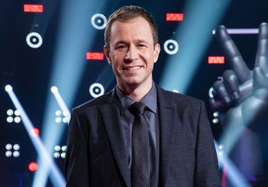 Tiago Leifert abre o jogo sobre ser pai de primeira viagem durante o <i>The Voice Brasil: - Só ouço choro de bebê</i>
