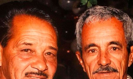 Leonardo diz que o pai se reencontrou com Seu Francisco e emociona Zezé Di Camargo: <i>Já devem estar de prosa lá no céu</i>; veja os famosos que lamentaram a morte de Francisco